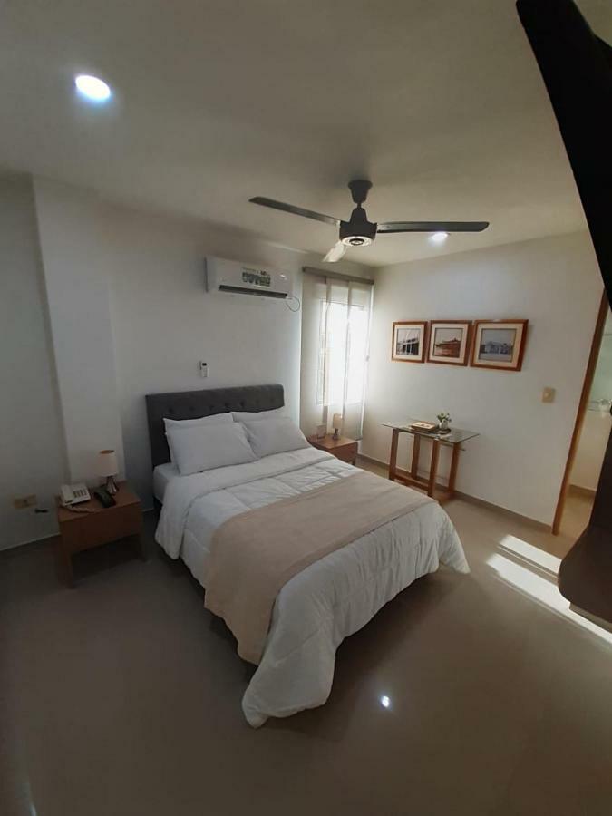 Onoma Hotel Лорика Экстерьер фото