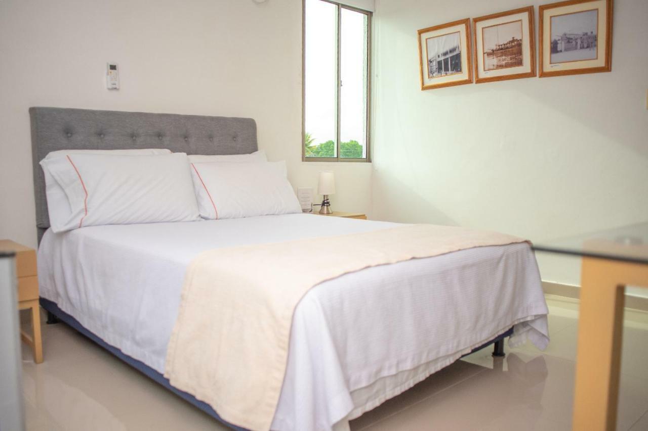 Onoma Hotel Лорика Экстерьер фото
